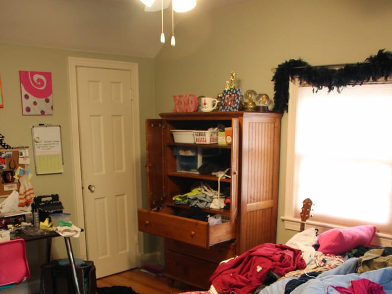 three rooms: daughter's bedroom,